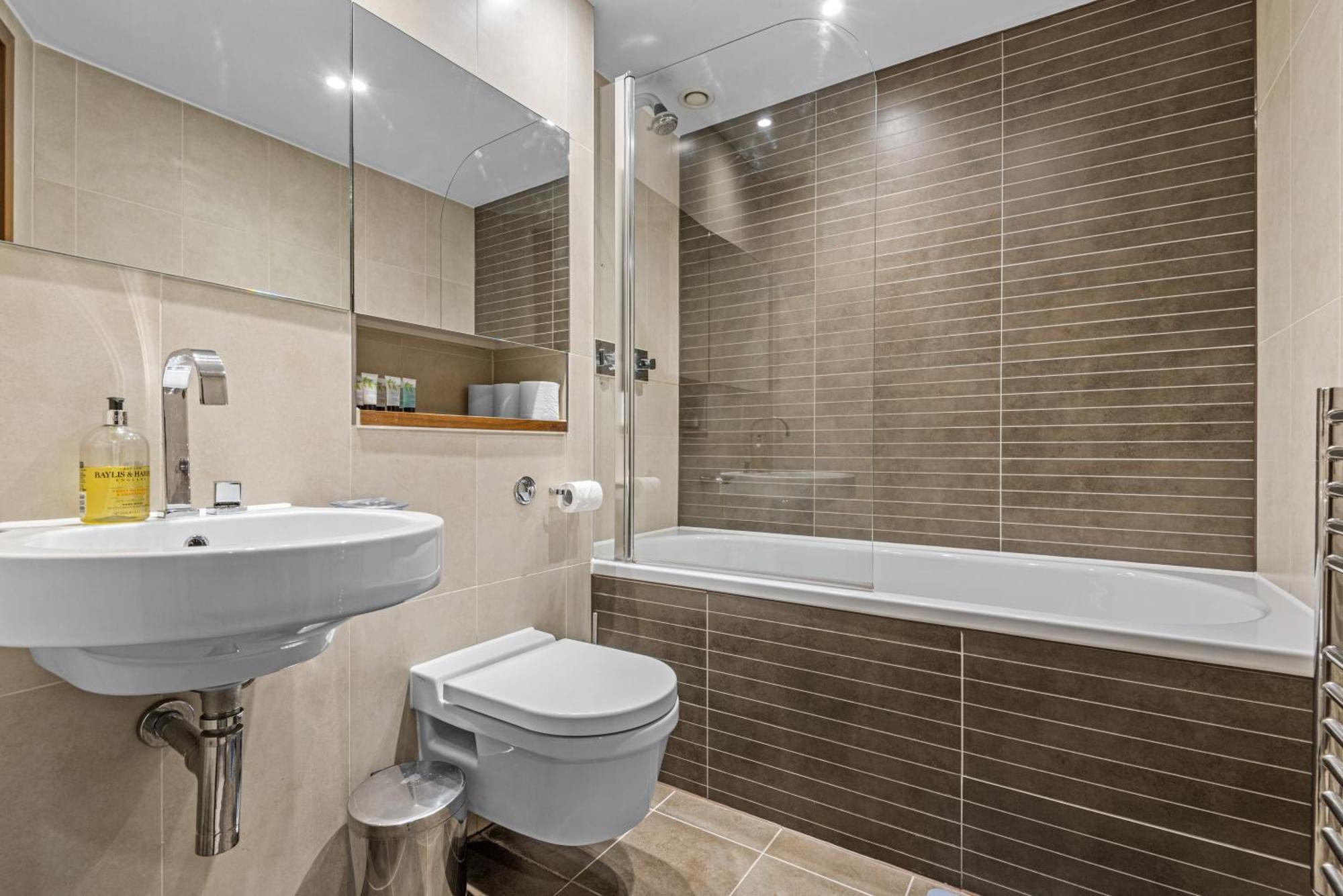 Londwell, Chelsea Living, Central Flat With Balcony London Eksteriør bilde